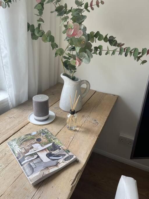 Stylish Apartment With Stunning Views Chislet Dış mekan fotoğraf